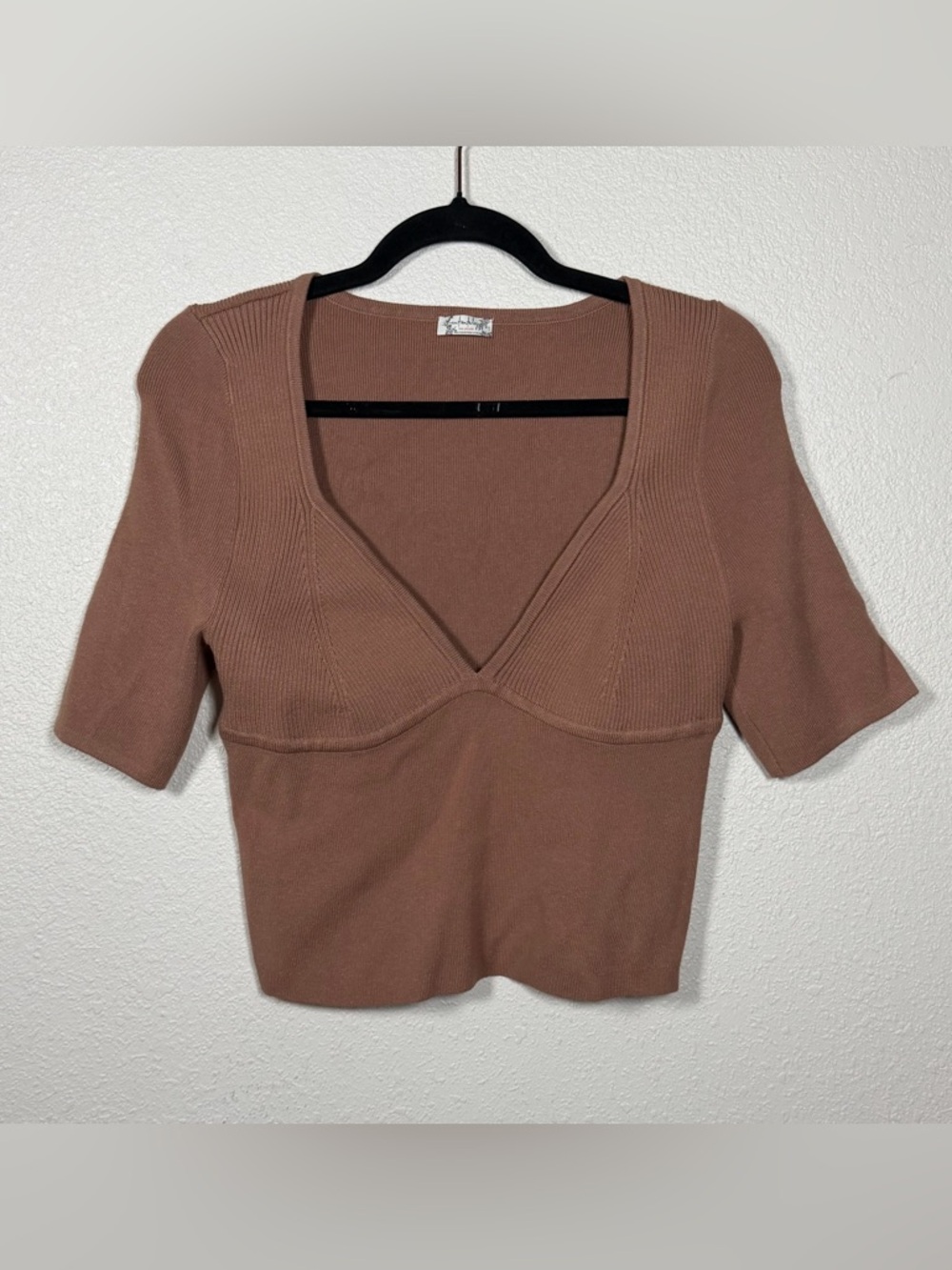 Intimately Free People L Teagan Swit Short Sleeve Knit Ribbed Top Cropped V-Neck